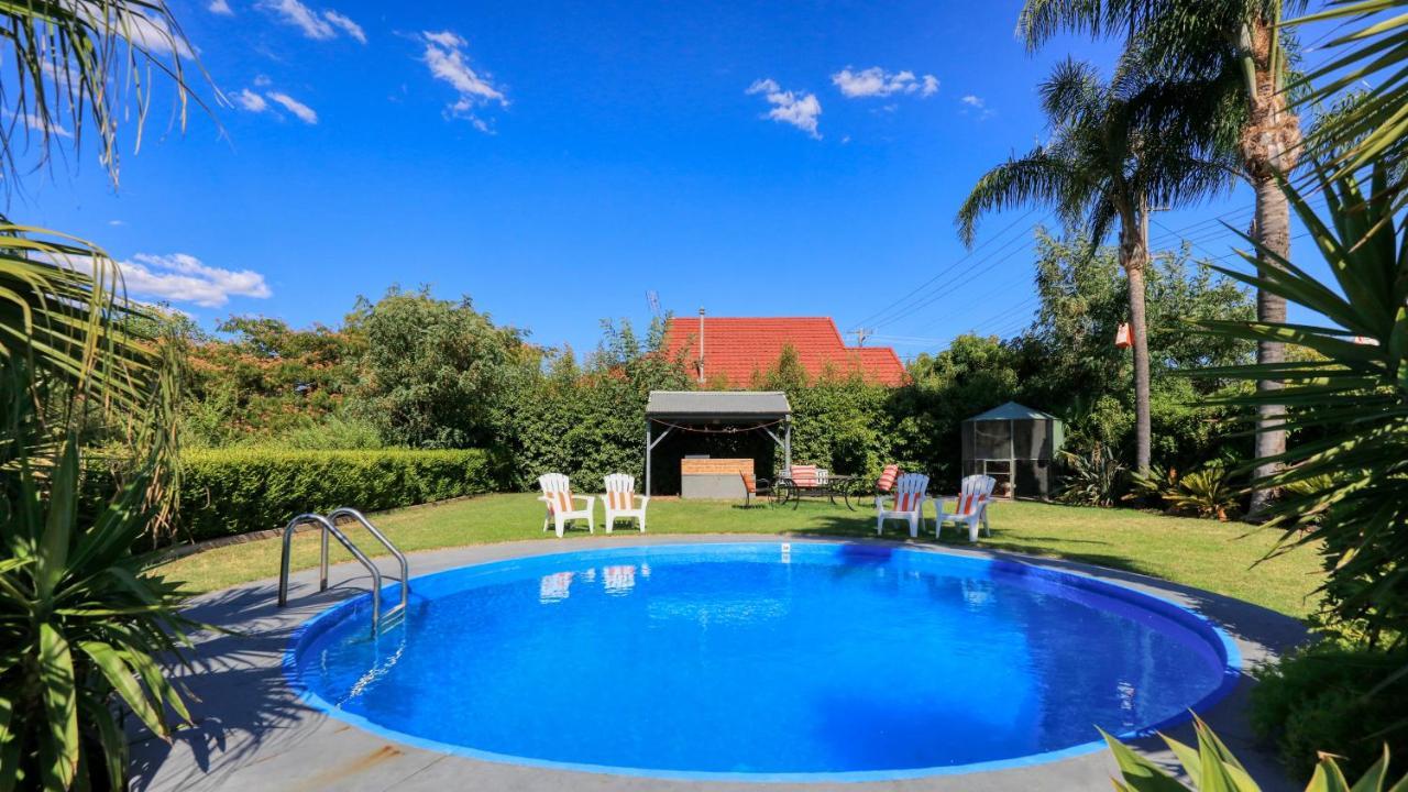 Country Leisure Motor Inn Даббо Экстерьер фото